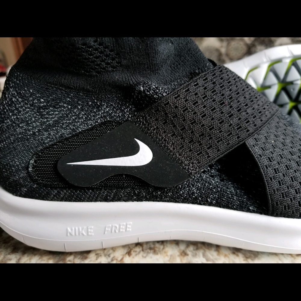 Woman’s sneakers